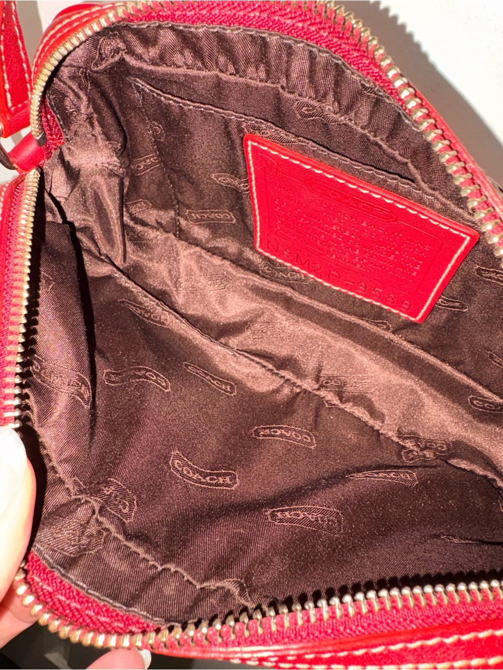 2002 Coach 9589 Red Legacy West Camera Bag Crossbody - Picture 14 of 15
